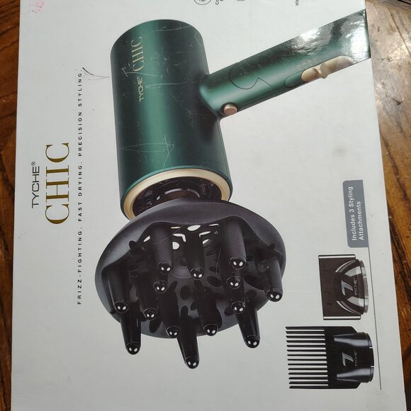 Accessories - TYCHE CHIC Hair Dryer with 3 attachments